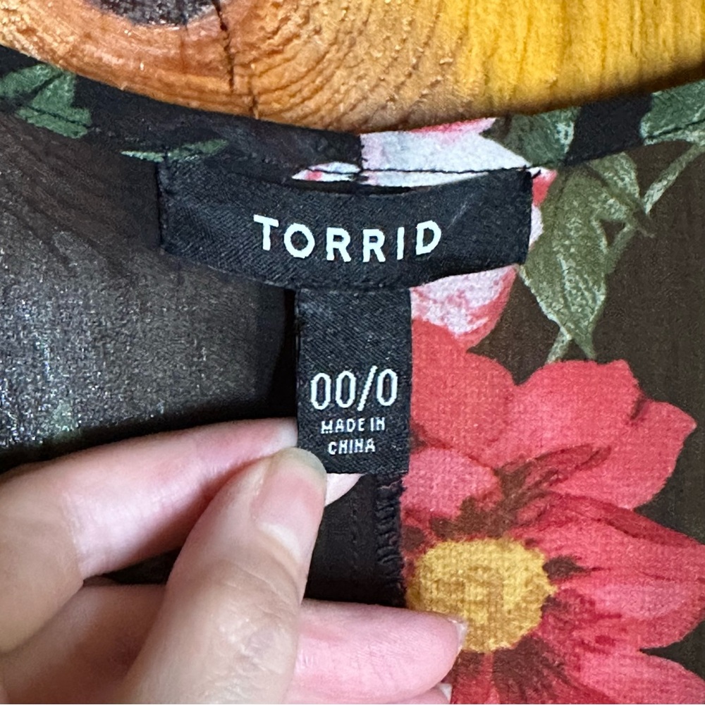Torrid Floral Chiffon Kimono - Picture 7 of 8